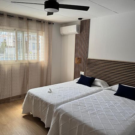Pension Rovior Calafell Bagian luar foto